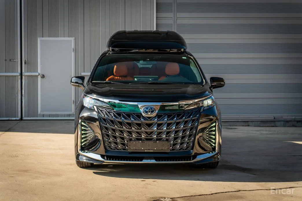 Photo 3 - Toyota Sienna