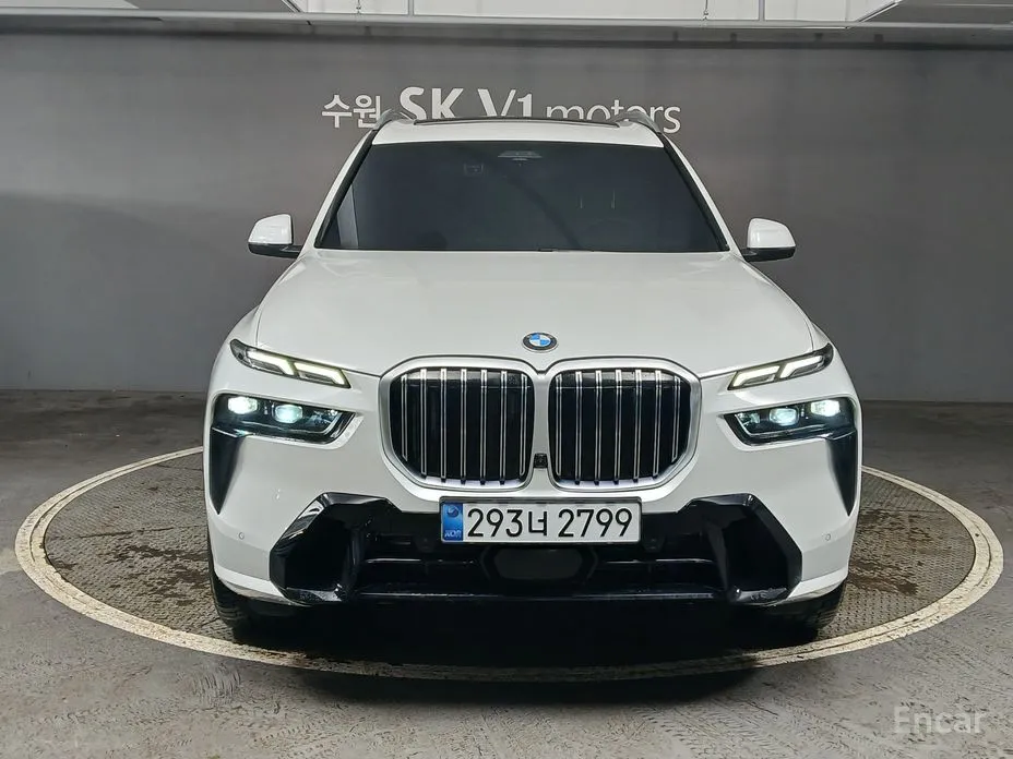 Фото 1 - BMW X7