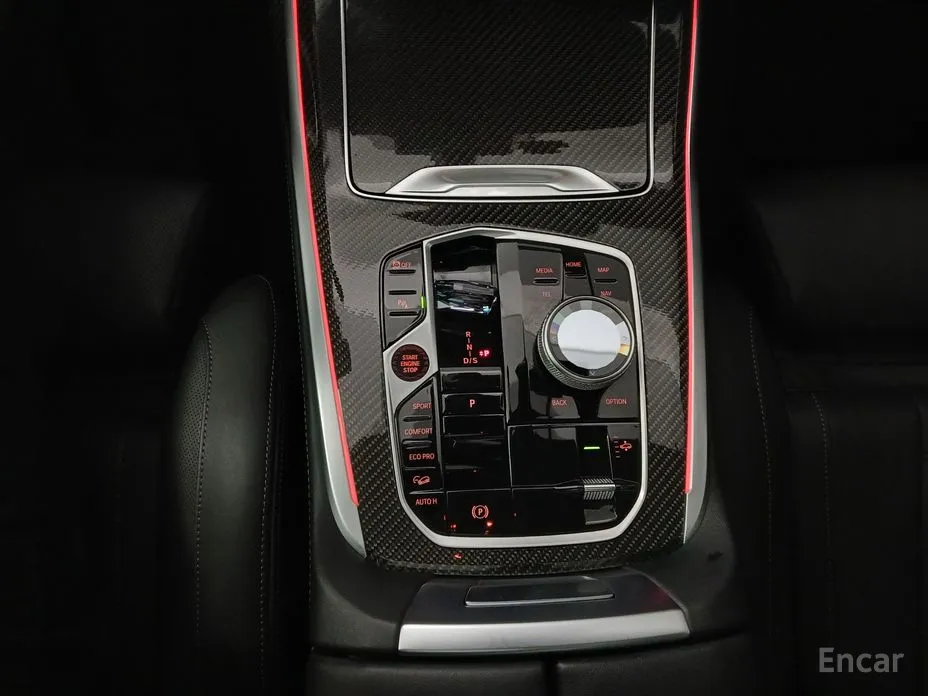 Фото 12 - BMW X7