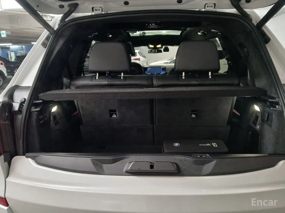 Фото 18 - BMW X7