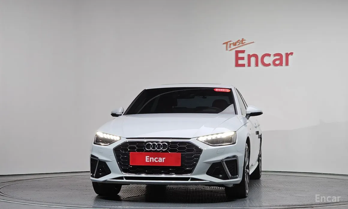 Фото 3 - Audi A4