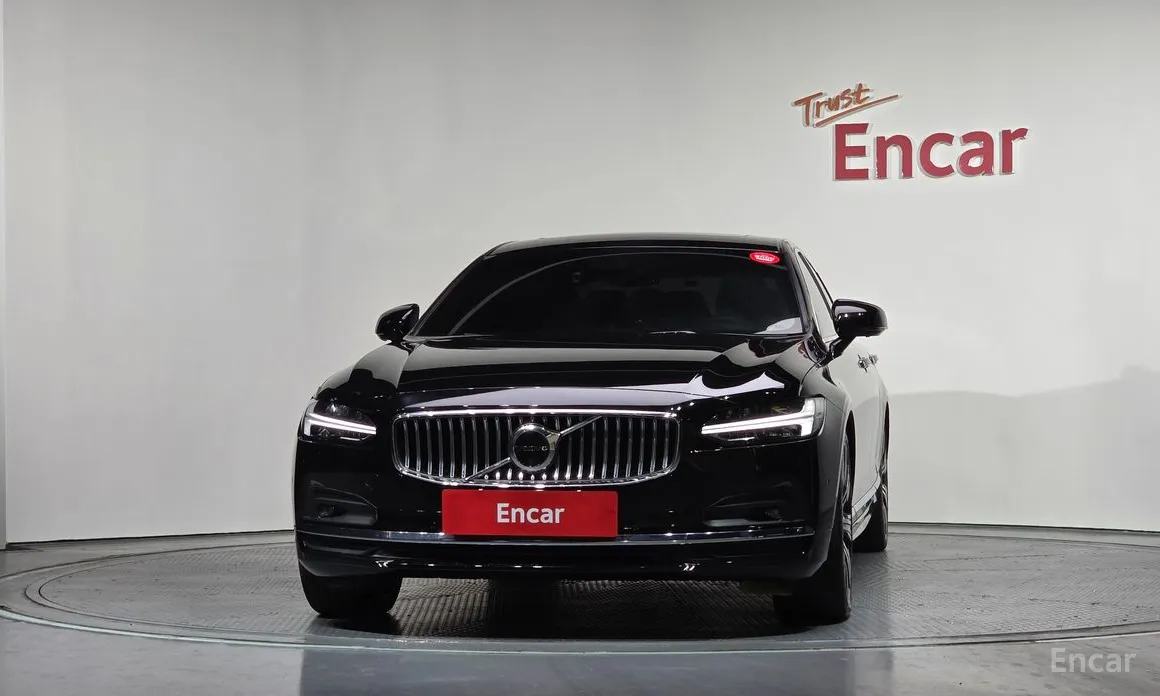 Фото 3 - Volvo S90