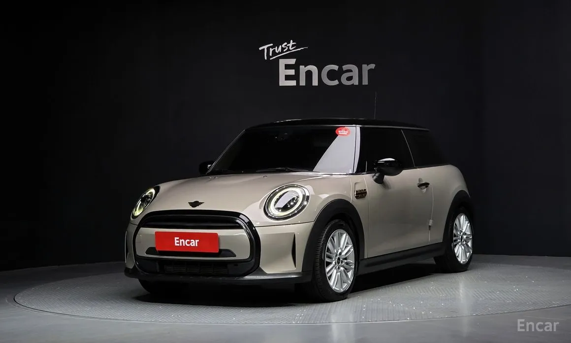 Фото 1 - Mini Cooper