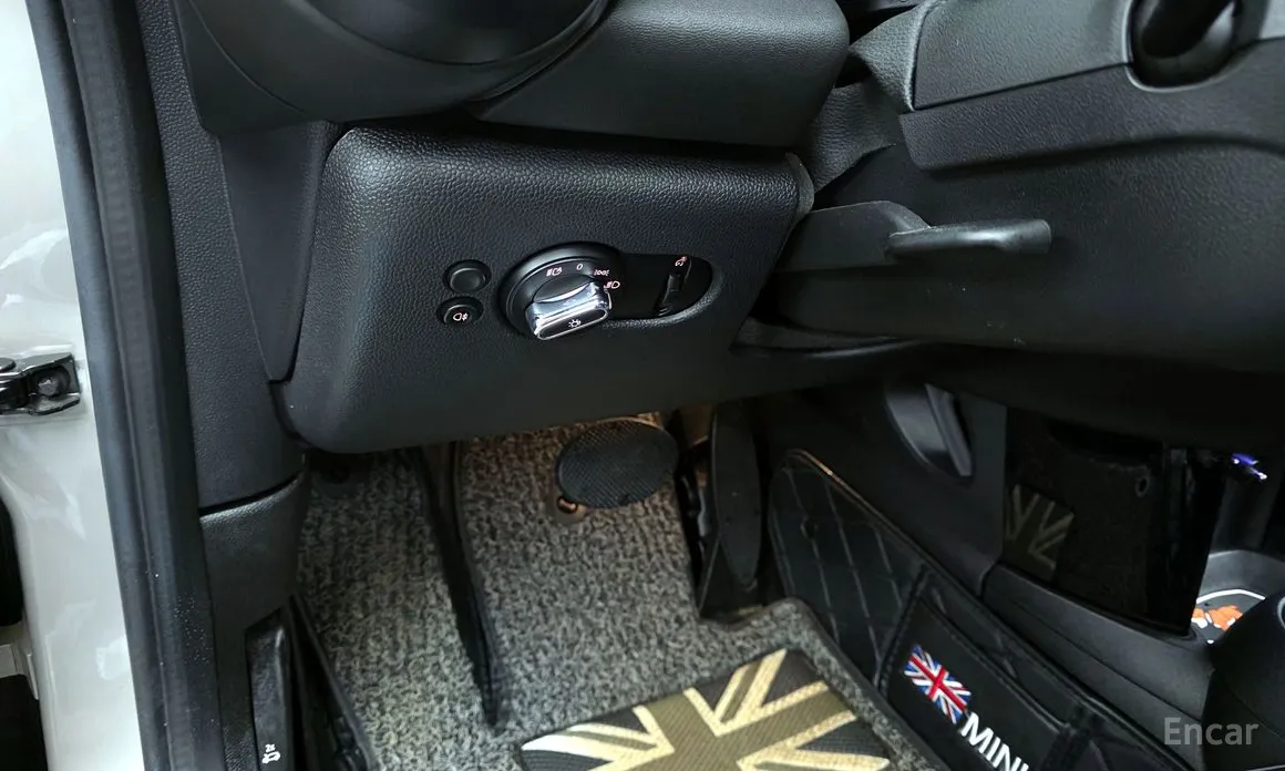 Фото 18 - Mini Cooper