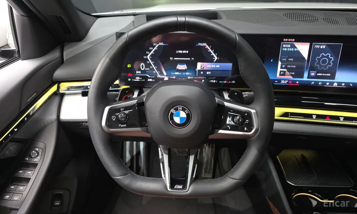 Фото 13 - BMW 5 Series