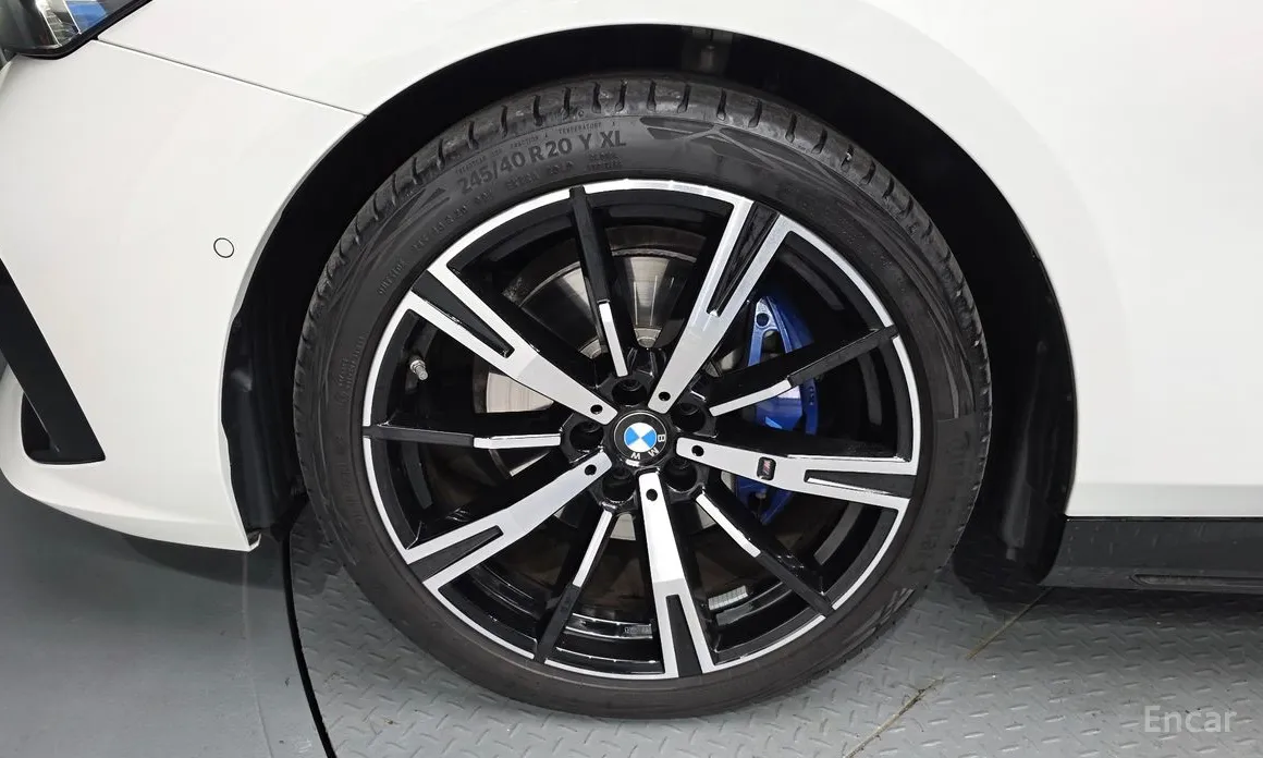 Фото 5 - BMW 5 Series