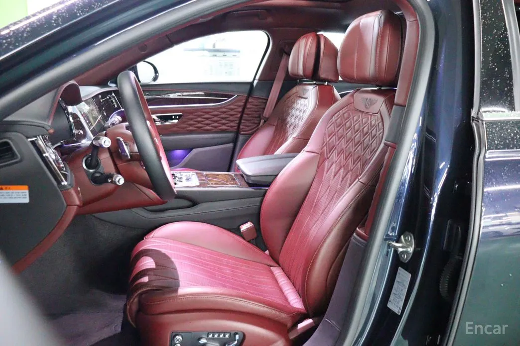 Фото 7 - Bentley Flying Spur