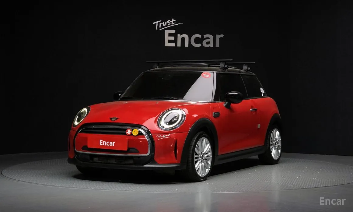 Фото 1 - Mini Cooper