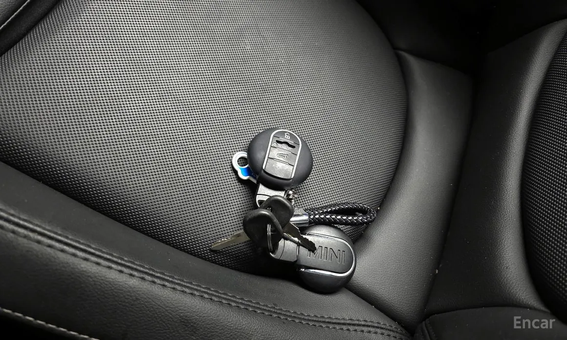 Фото 19 - Mini Cooper