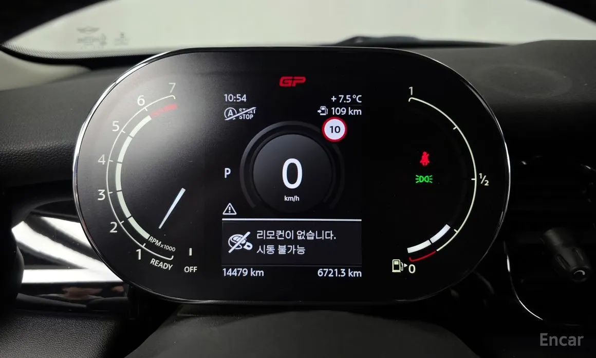 Фото 8 - Mini Cooper