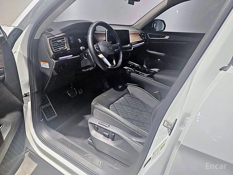 Фото 10 - Volkswagen Atlas