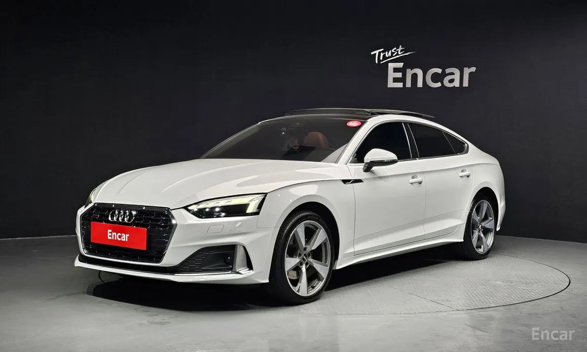 Фото 1 - Audi A5