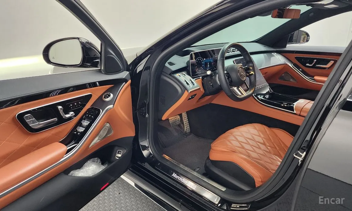 Фото 10 - Mercedes-Benz S-Class