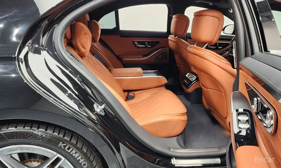 Фото 12 - Mercedes-Benz S-Class