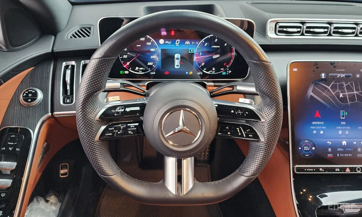 Фото 13 - Mercedes-Benz S-Class