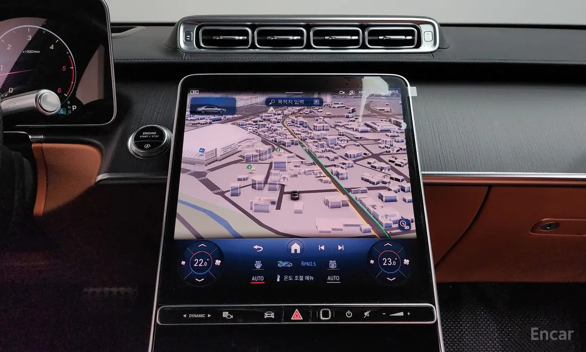 Фото 15 - Mercedes-Benz S-Class