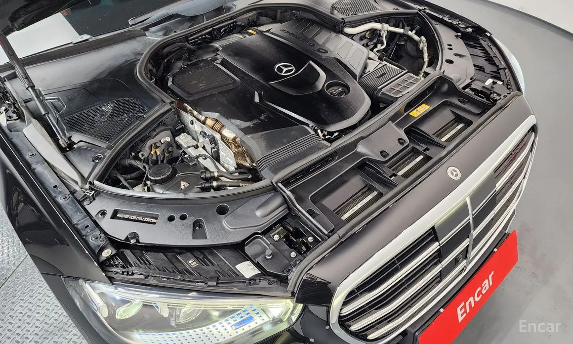 Фото 6 - Mercedes-Benz S-Class