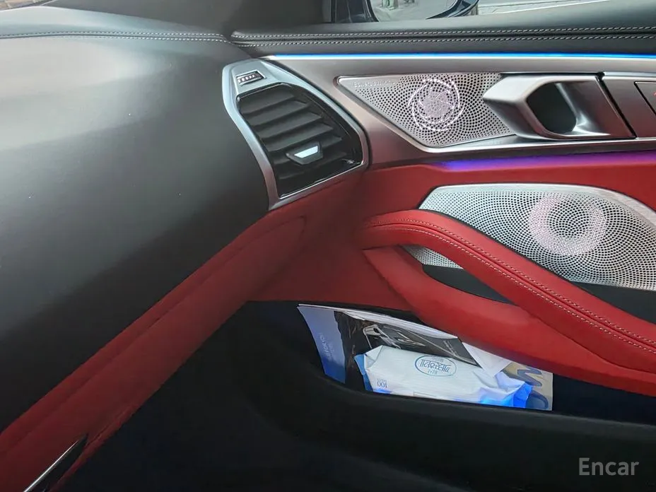 Фото 10 - BMW 8 Series