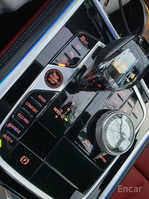 Фото 11 - BMW 8 Series