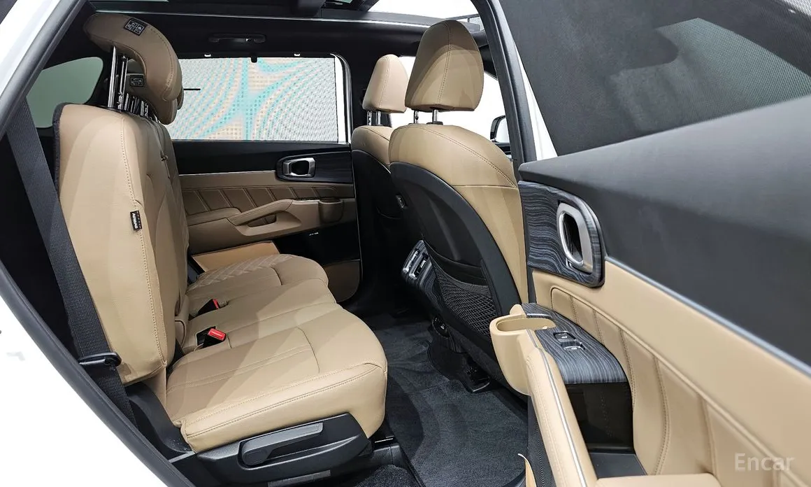 Фото 11 - Kia Sorento