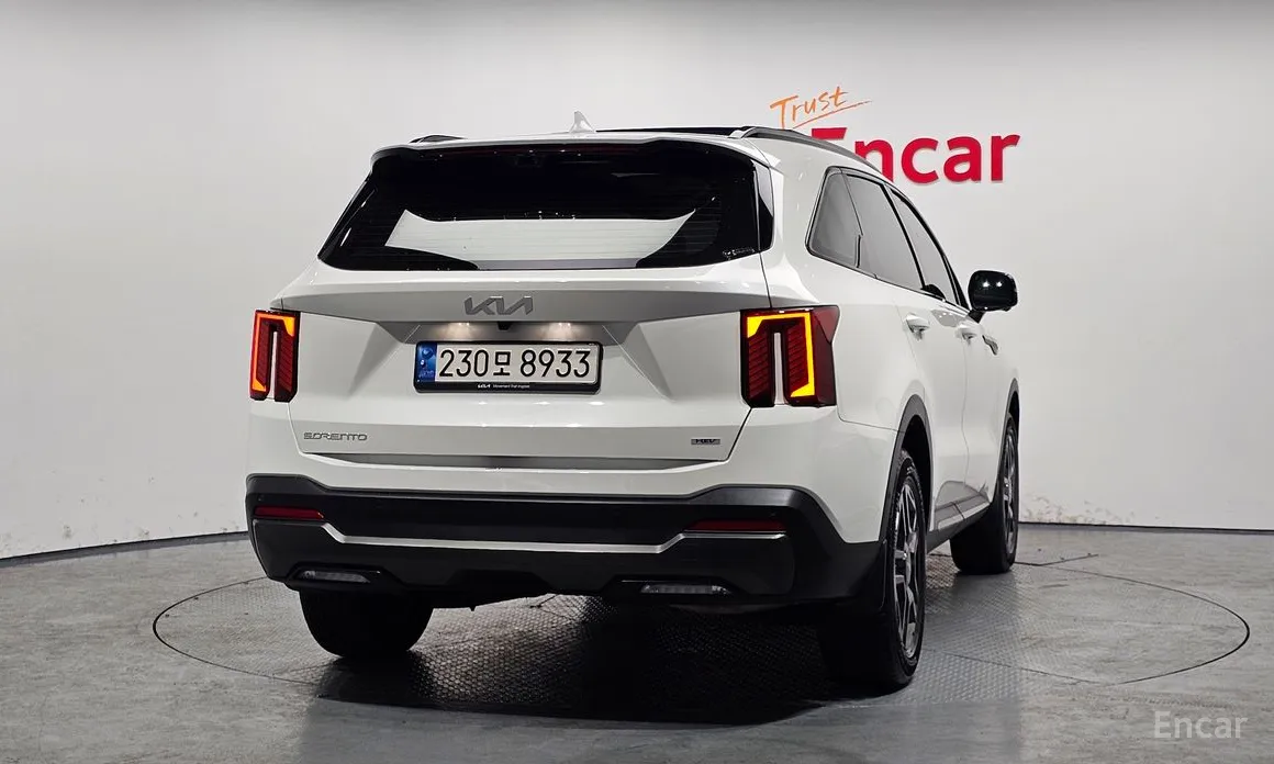 Фото 4 - Kia Sorento