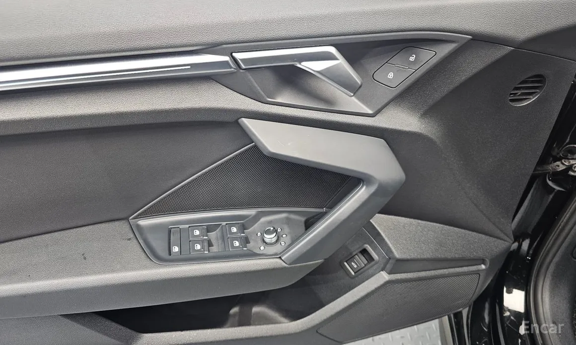 Фото 17 - Audi A3