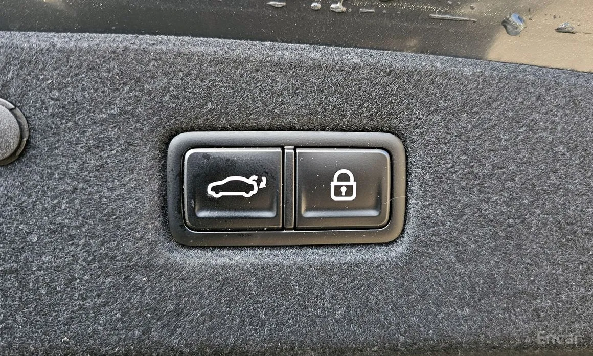 Фото 16 - Kia K8