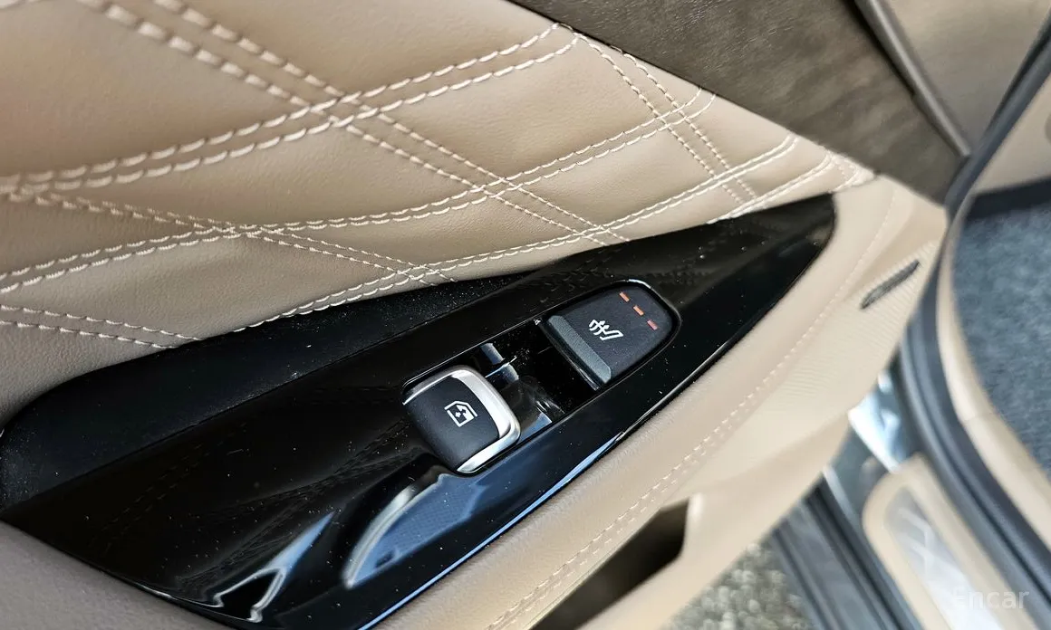 Фото 19 - Kia K8