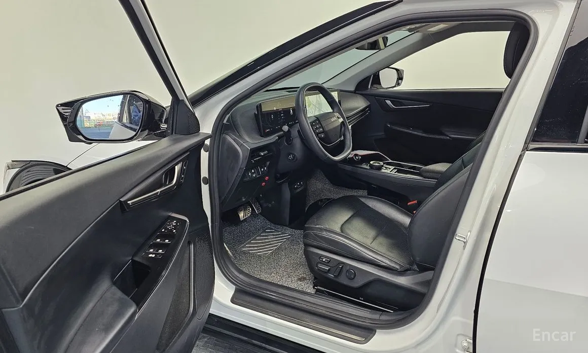 Фото 10 - Kia EV6