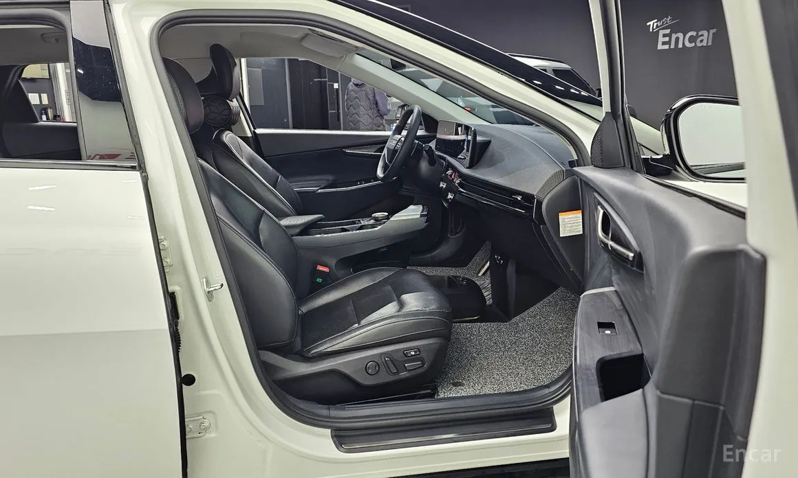 Фото 11 - Kia EV6