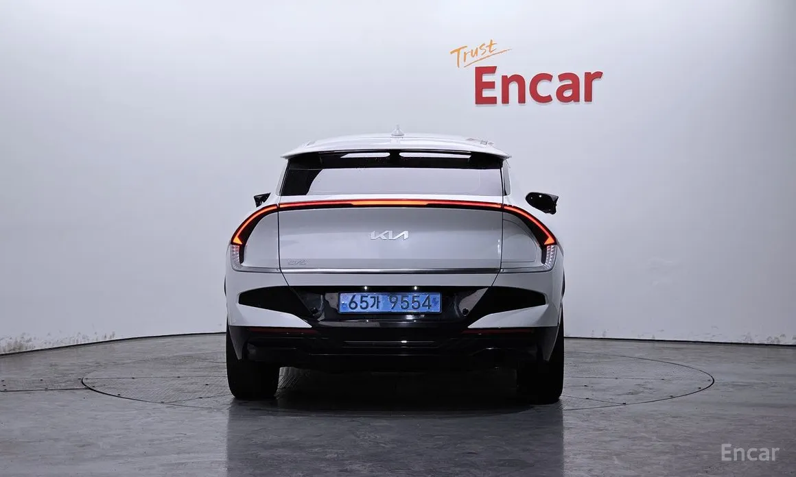 Фото 4 - Kia EV6