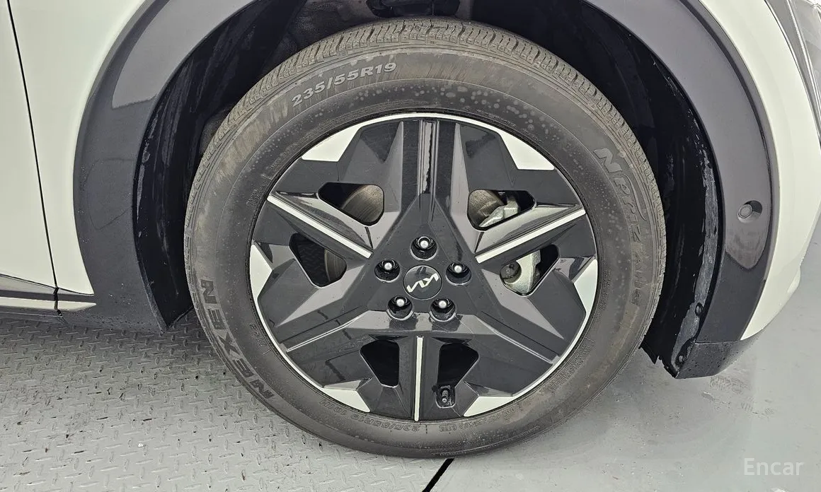 Фото 5 - Kia EV6