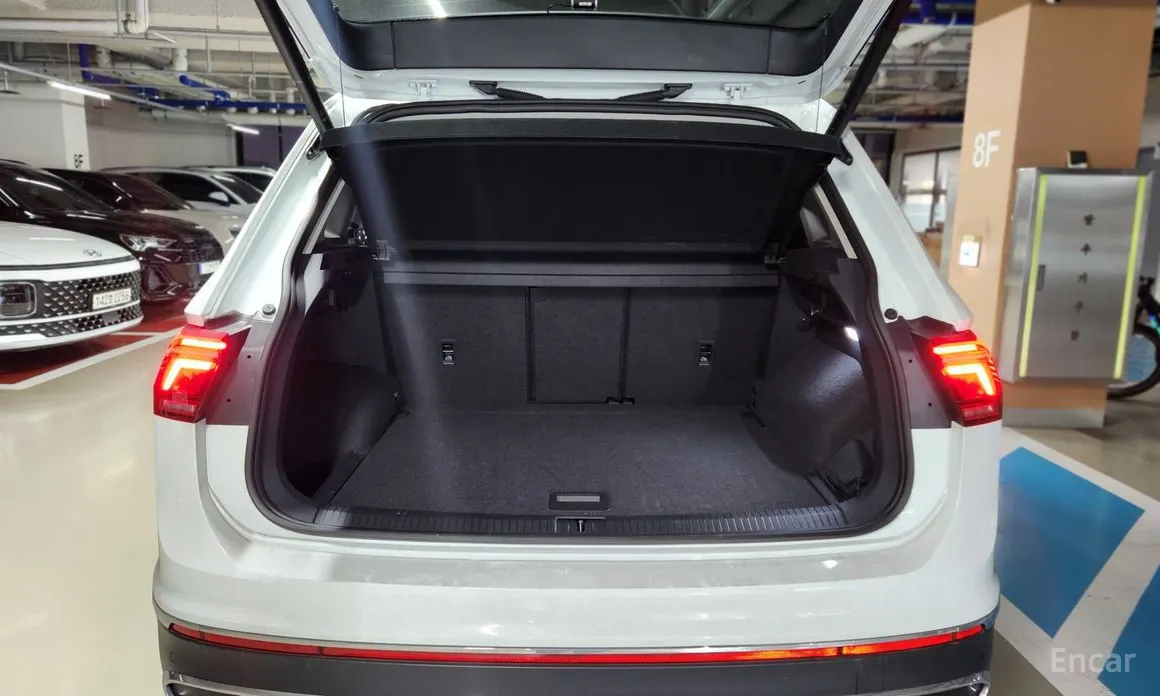 Фото 12 - Volkswagen Tiguan