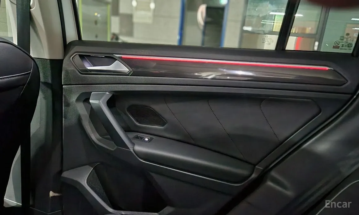 Фото 18 - Volkswagen Tiguan