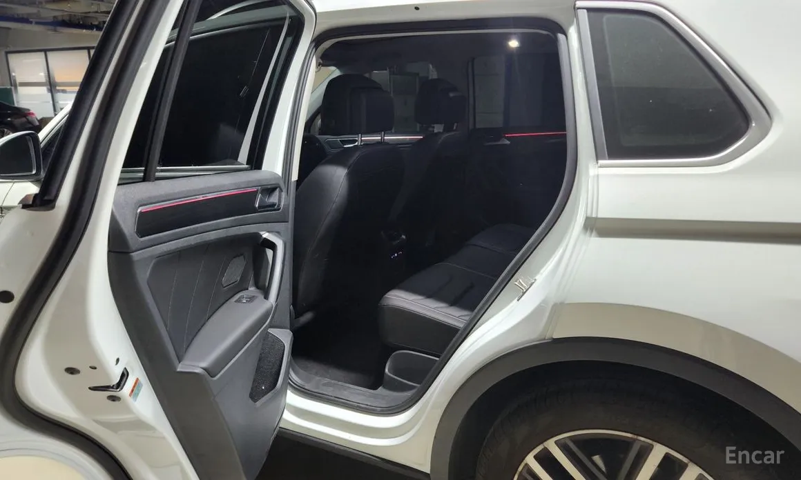 Фото 6 - Volkswagen Tiguan