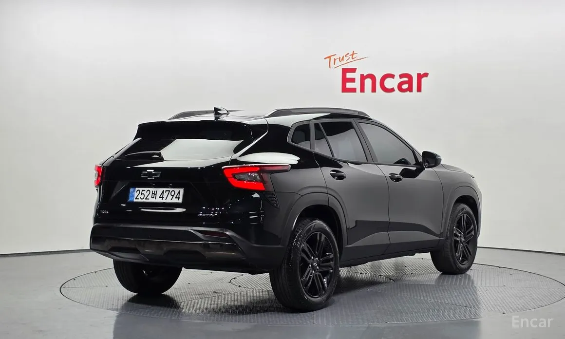 Фото 2 - Chevrolet Trax