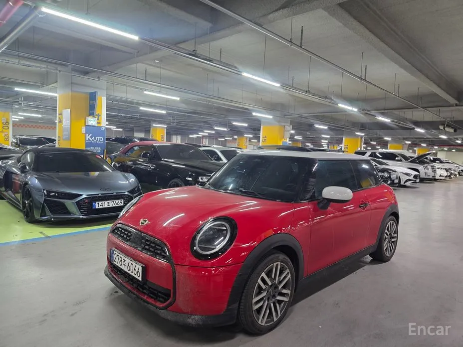 Фото 1 - Mini Cooper