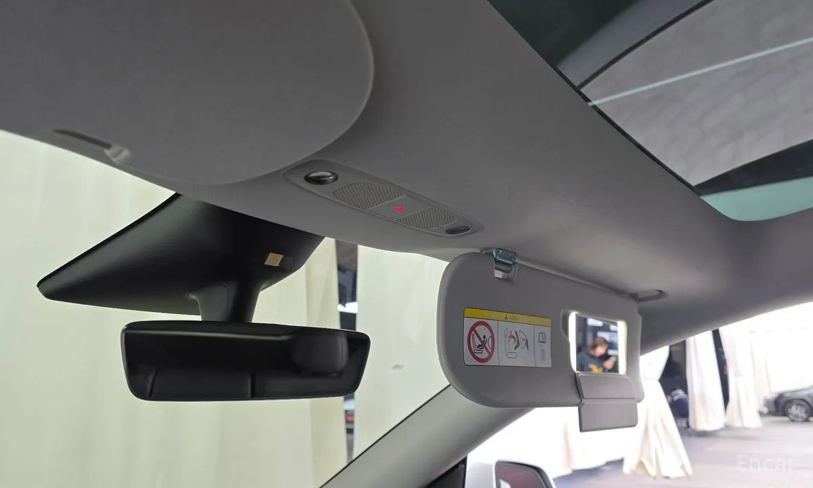 Фото 17 - Tesla Model Y