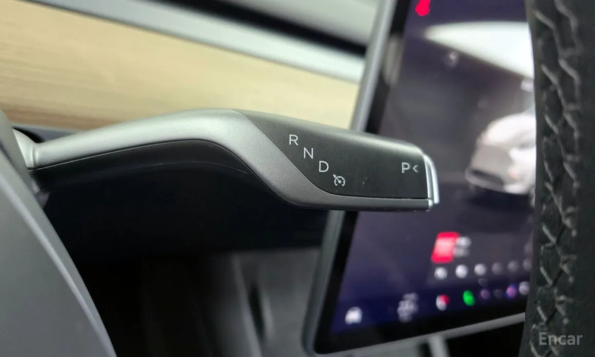 Фото 9 - Tesla Model Y