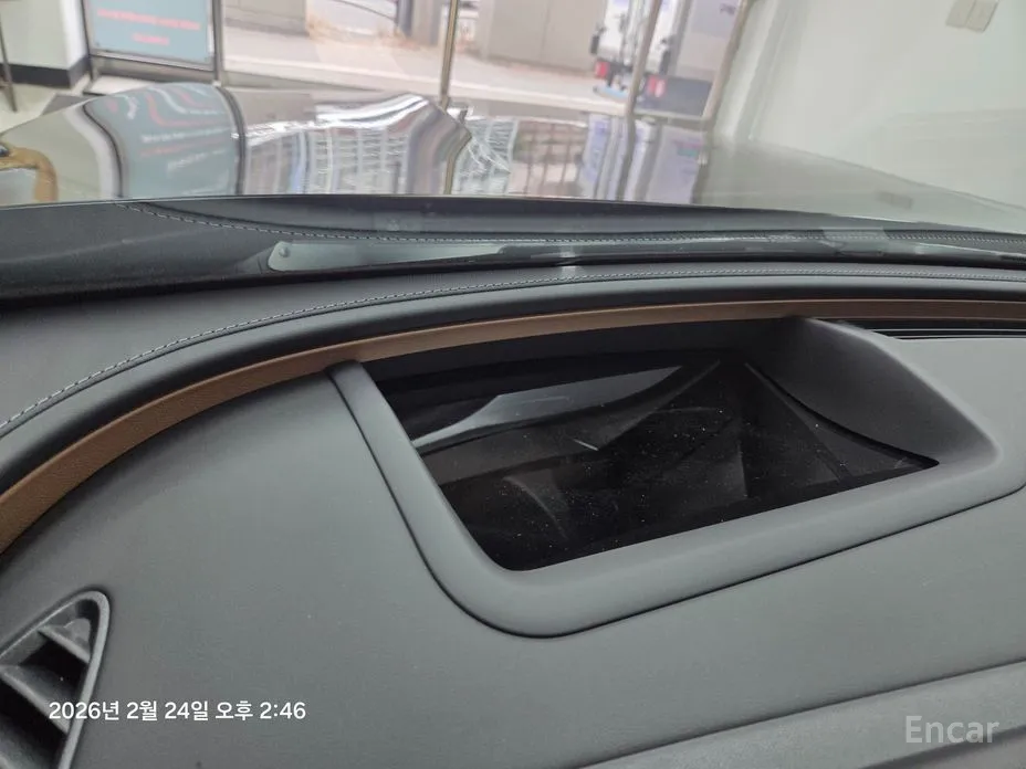 Фото 13 - Mercedes-Benz E-Class