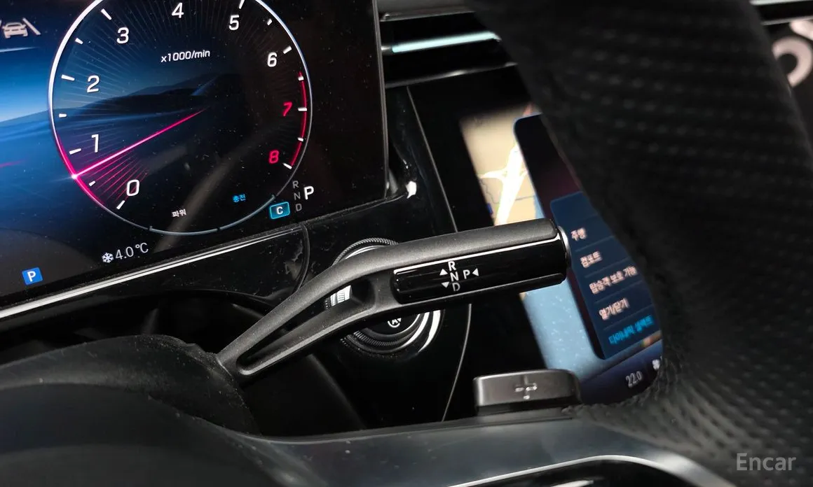 Фото 9 - Mercedes-Benz E-Class