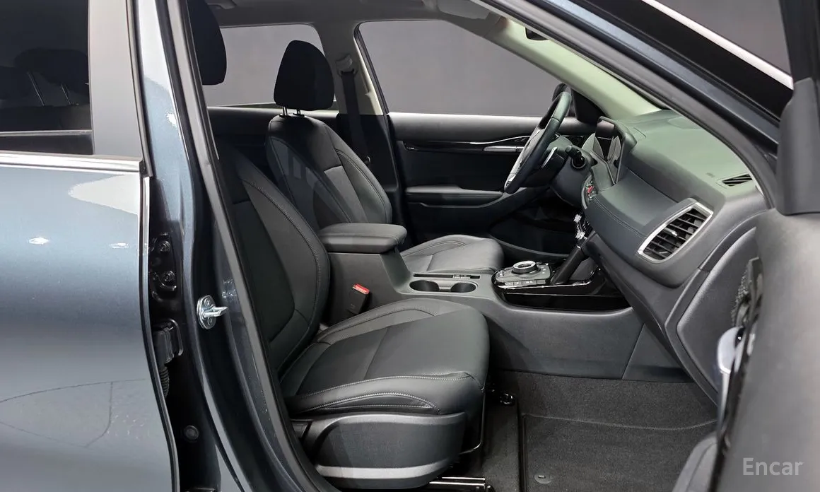 Фото 10 - Kia Seltos