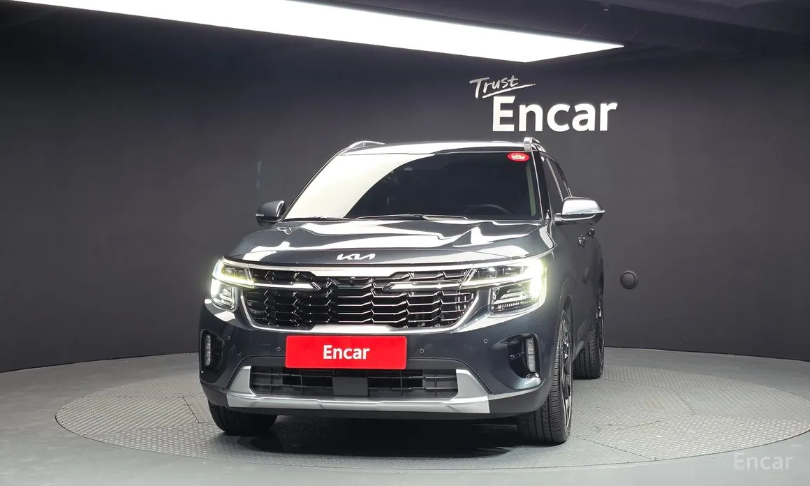 Фото 3 - Kia Seltos