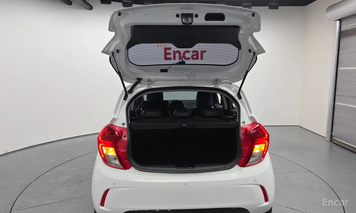 Фото 20 - Chevrolet Spark