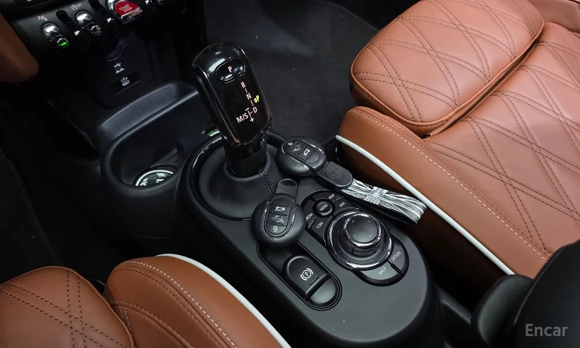 Фото 9 - Mini Cooper