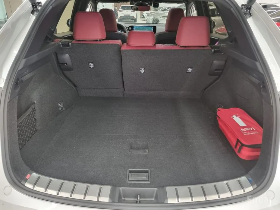 Фото 15 - Lexus NX