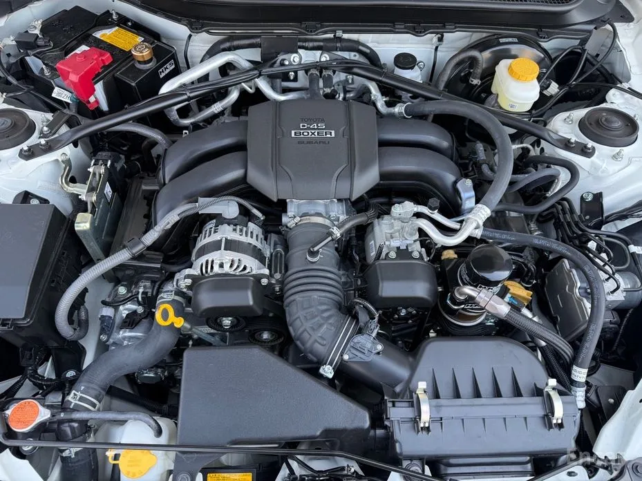 Фото 4 - Toyota 86