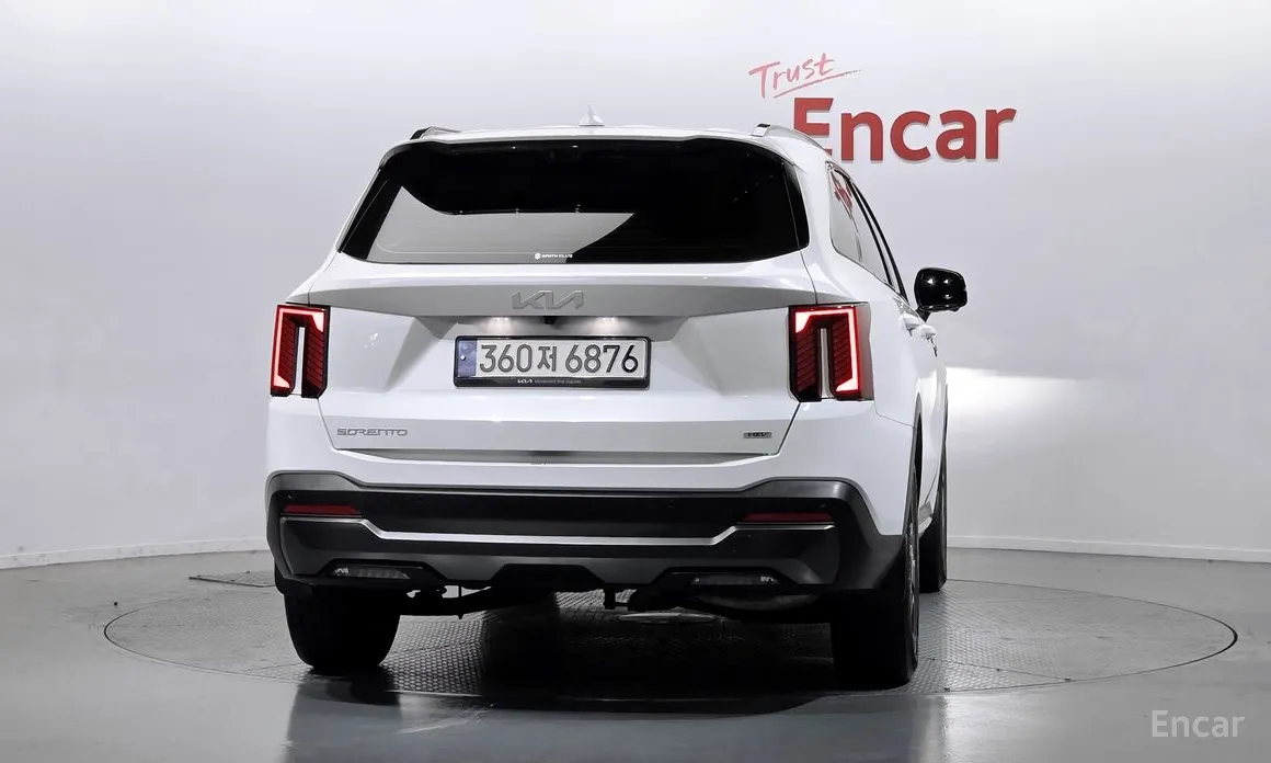 Фото 4 - Kia Sorento