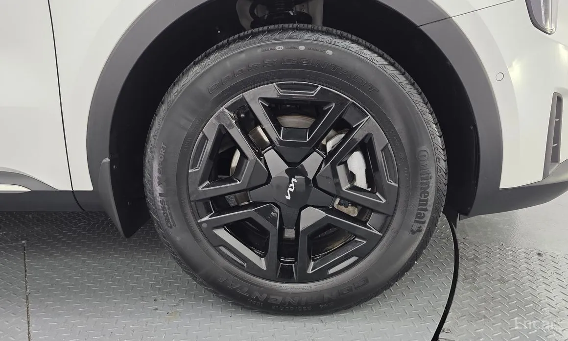 Фото 5 - Kia Sorento