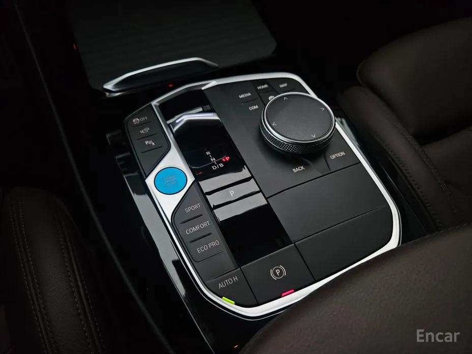 Фото 9 - BMW iX3